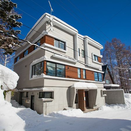 Вилла Yutaka Townhouse Hirafu Экстерьер фото